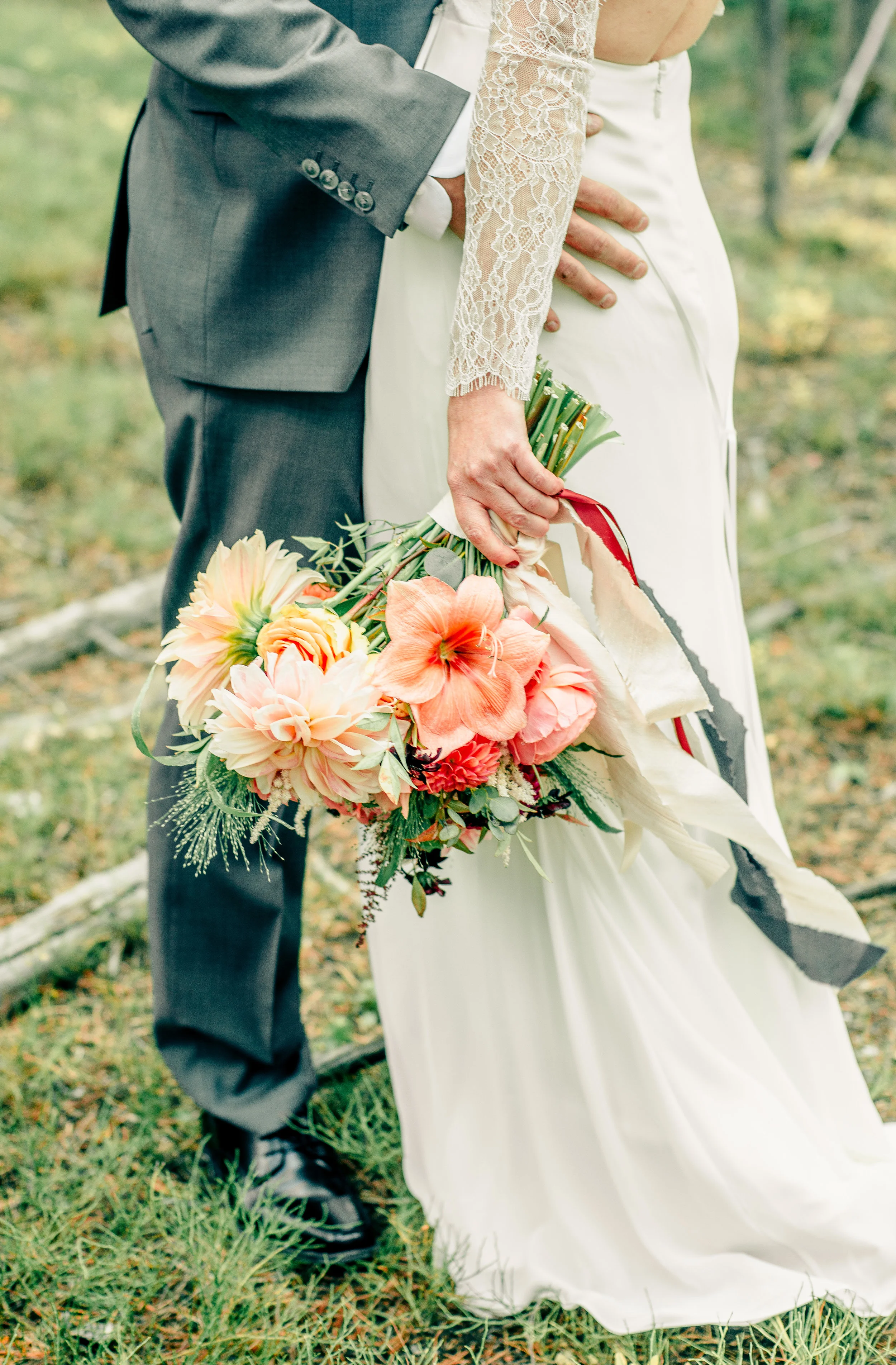 BreckenridgeColorado10MileStationWedding51.jpg