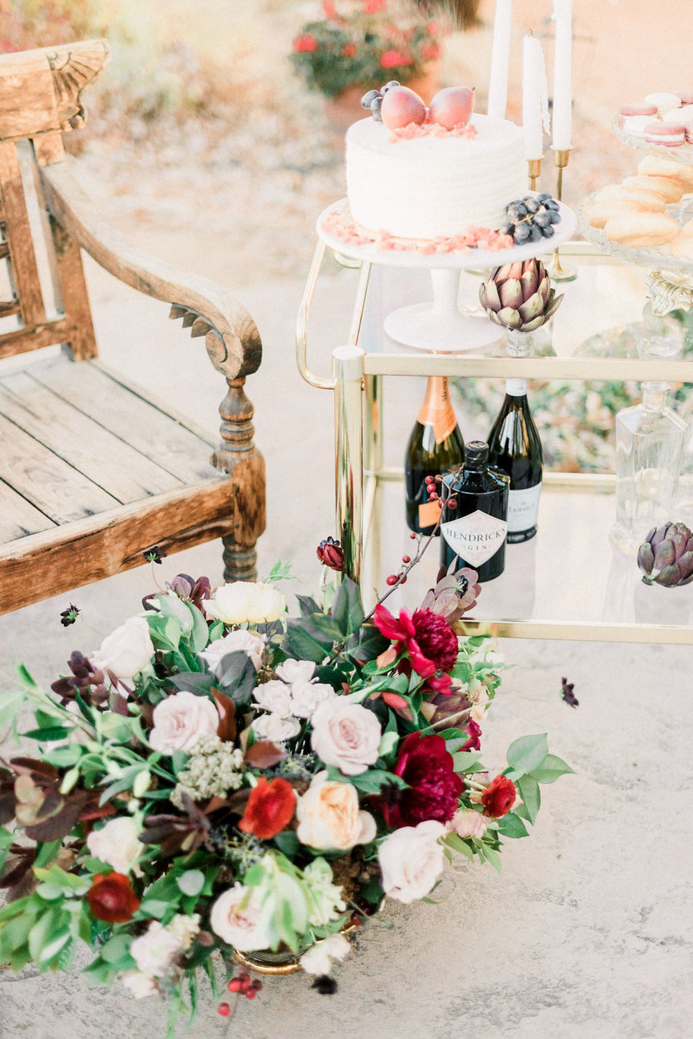 www.thestyledsoiree.com | Photo: Decorus Fine Art Photography | Villa Parker wedding inspiration | Colorado Wedding Planner