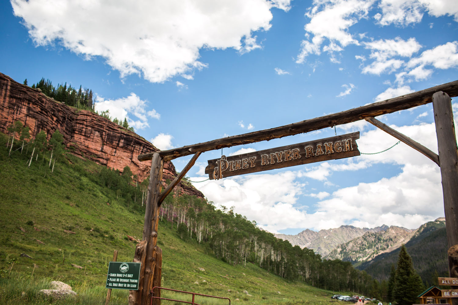 http://www.thestyledsoiree.com/ | Real wedding at piney river ranch | vail colorado wedding location