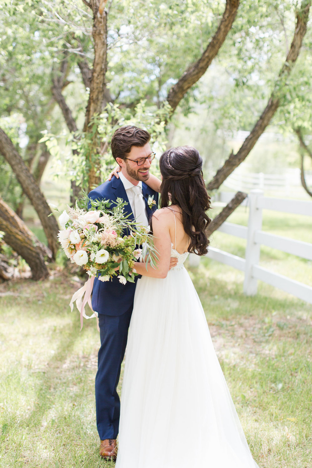 www.thestyledsoiree.com | Crooked Willow Farm Real Wedding | Colorado Wedding Locations