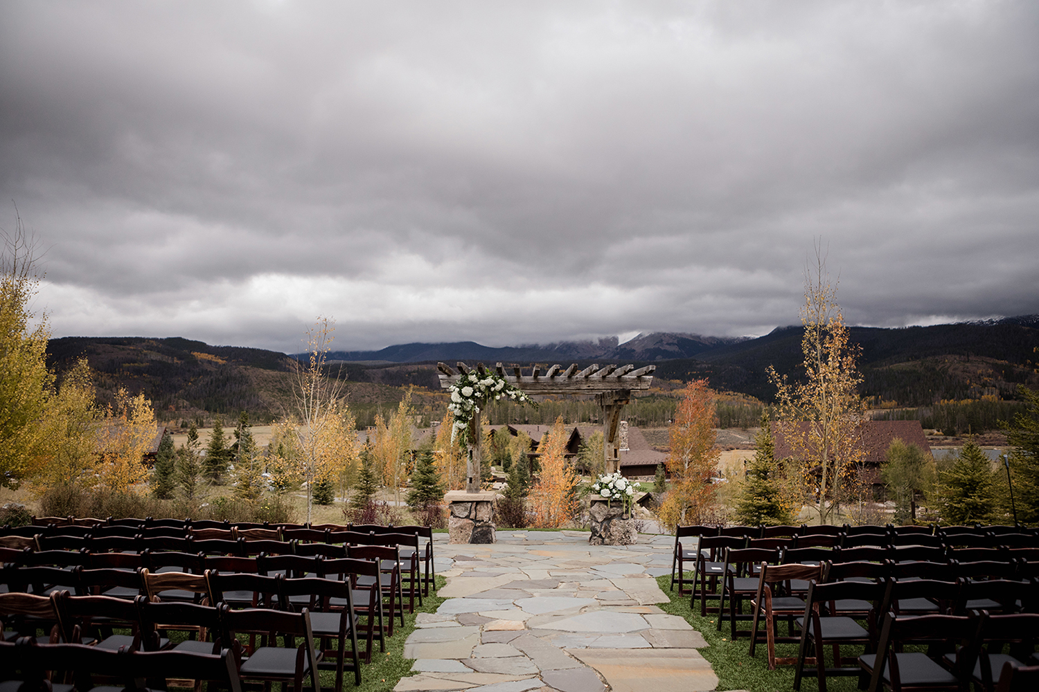 Rustic-Elegant-Mountain-Wedding-11.jpg