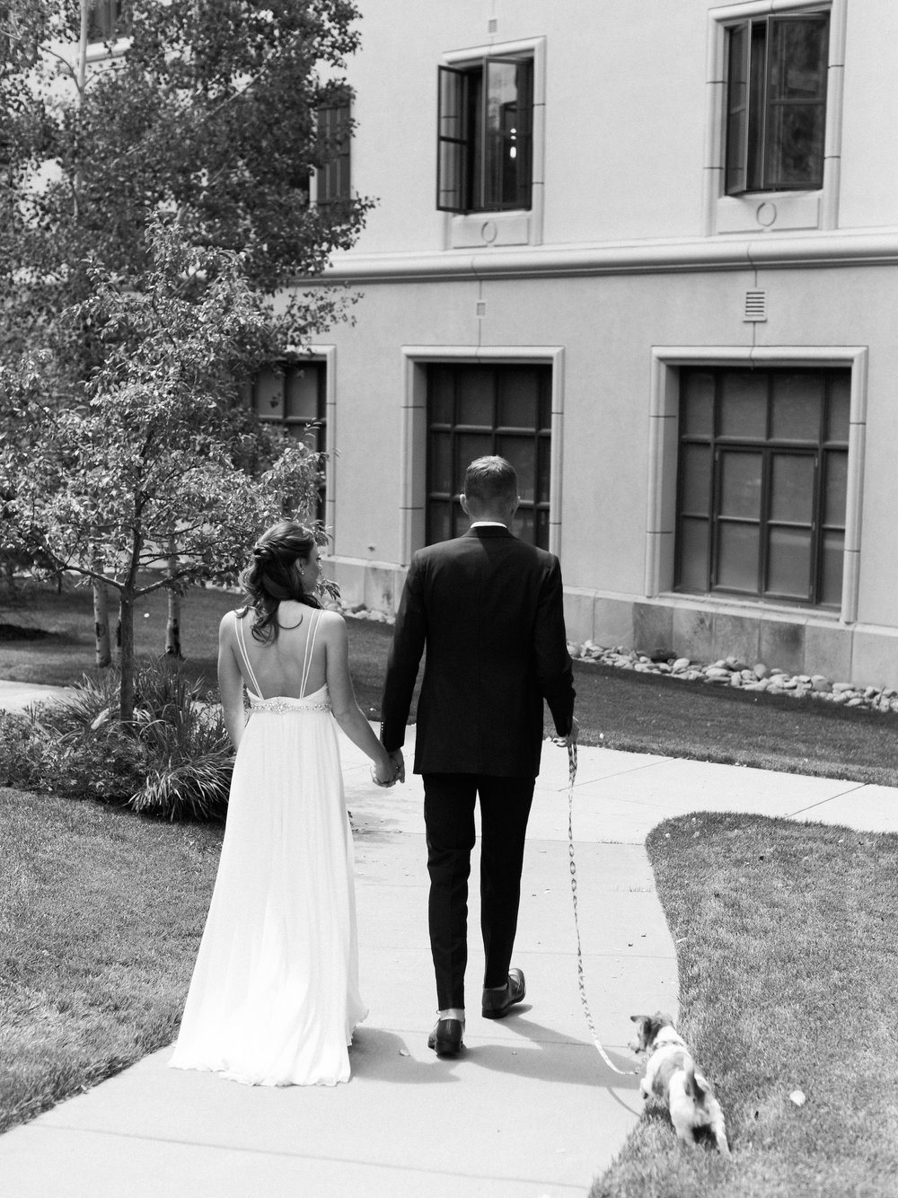 A Romantic Summer wedding at Camp Hale in Colorado with Southwestern touches by The Styled Soiree and Sara Lynn Photographic