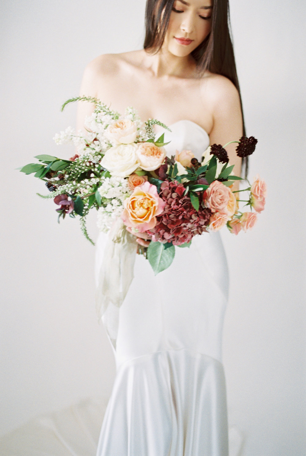 The most important things to know about bridal bouquet pricing with The Styled Soiree, Sara Lynn Photo, and Emma Lea Floral