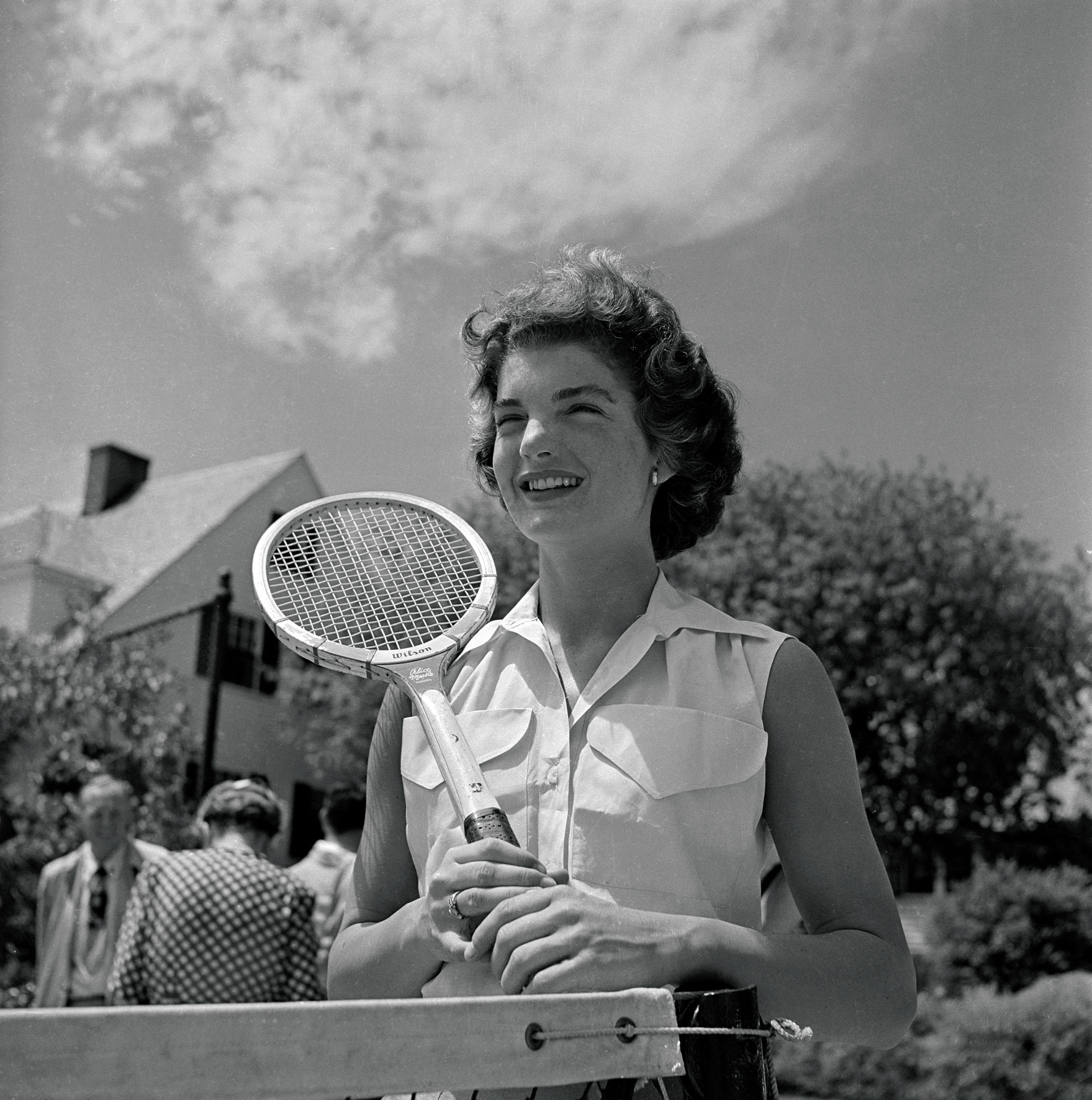   © The Stylish Life - Tennis, published by teNeues, www.teneues.com. John F. Kennedy and His Wife, Photo © Bettmann/CORBIS.  