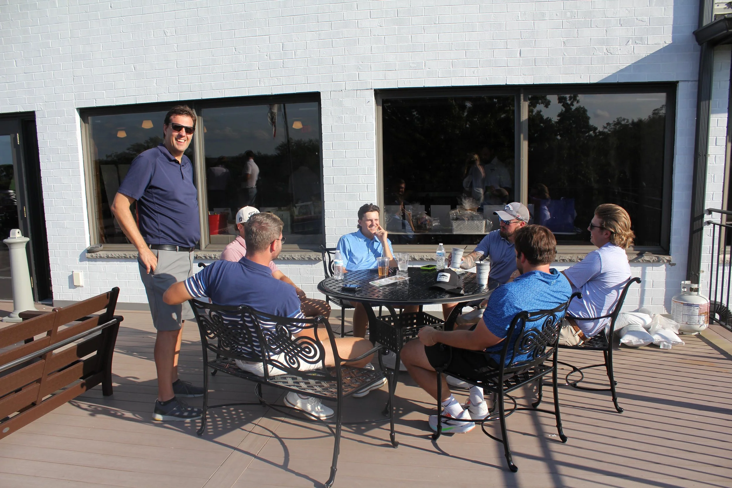 GS25-cocktails-patio.jpg