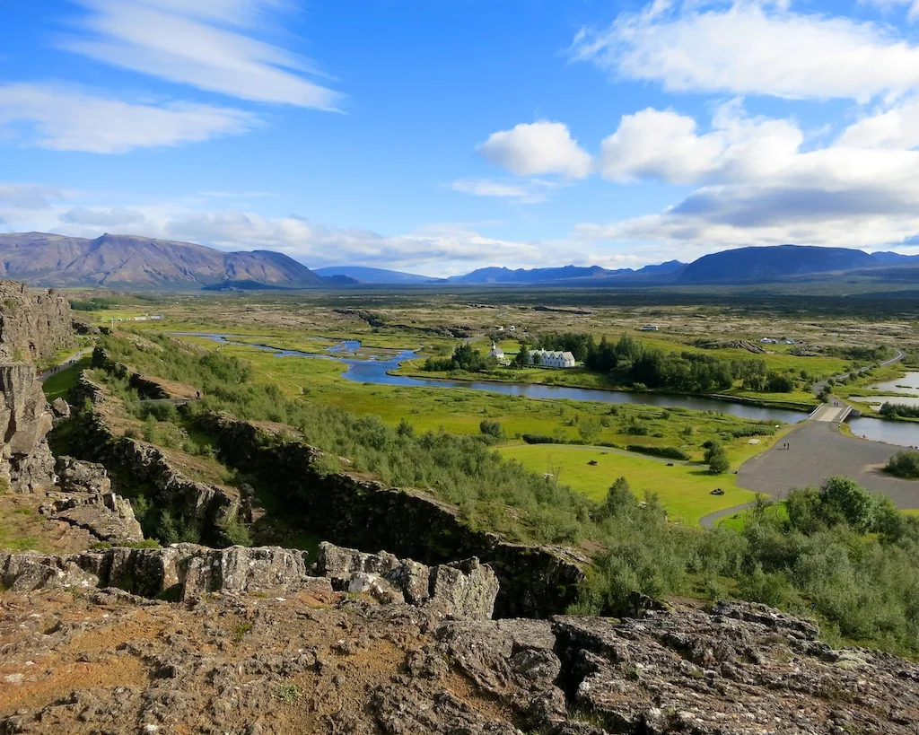 thingvellir þingvellir pingvellir rift valley melvin