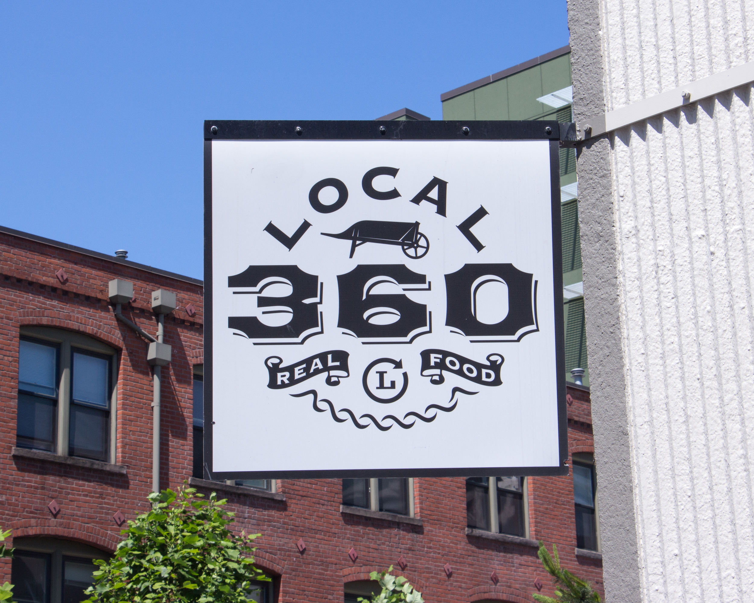 Local 360, Seattle, Washington