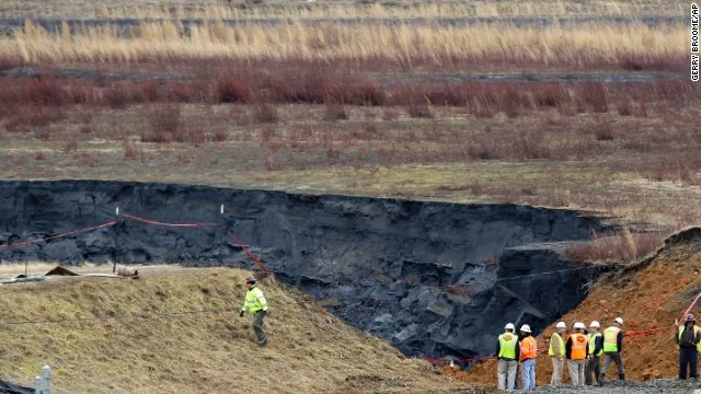 140209142735-04-nc-coal-ash-ap647727992116-horizontal-gallery.jpg