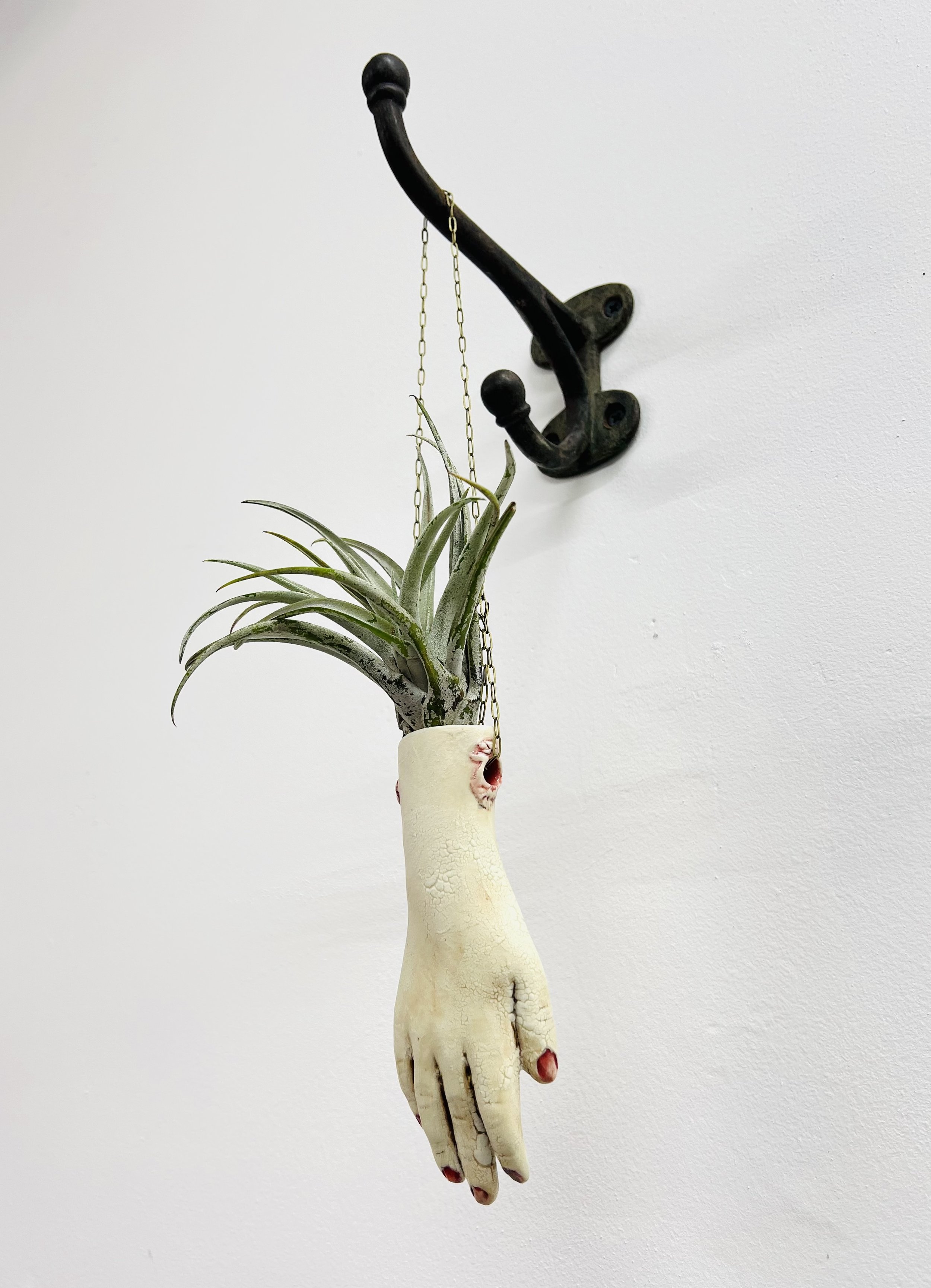 crackle sm R hand 2.jpg