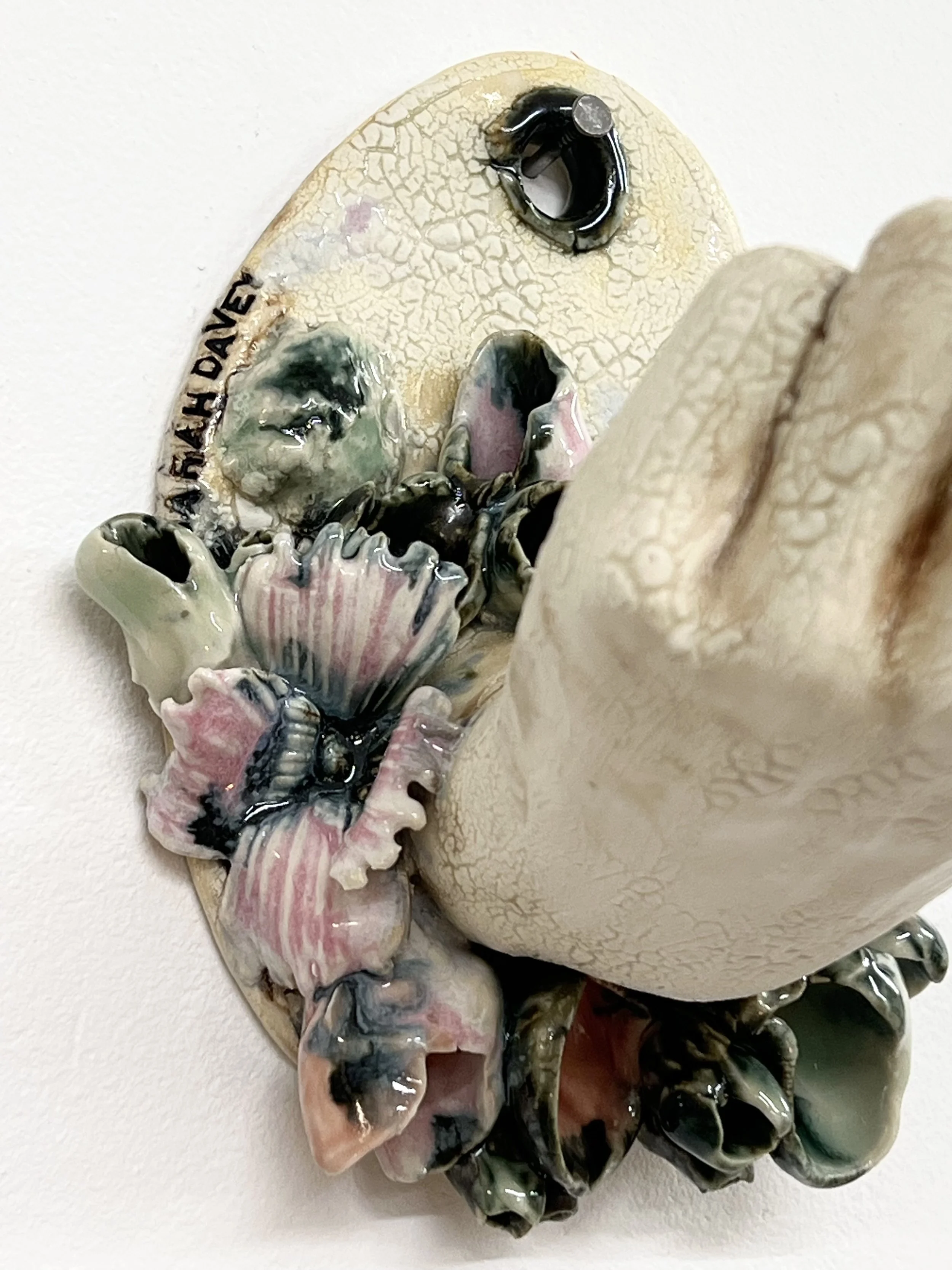 lg handy holder left 01.jpg