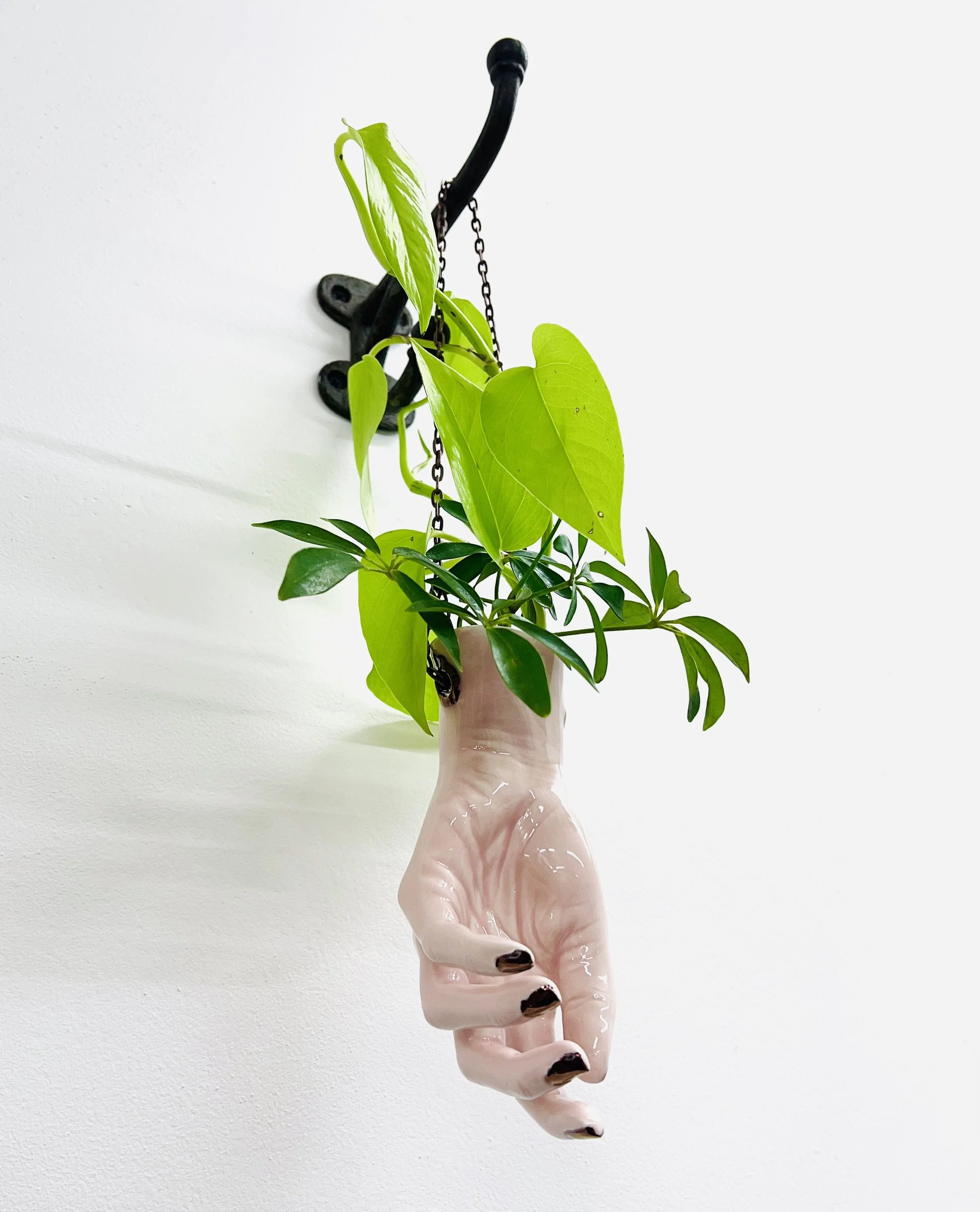 pink  Lg L curled hand 4.jpg