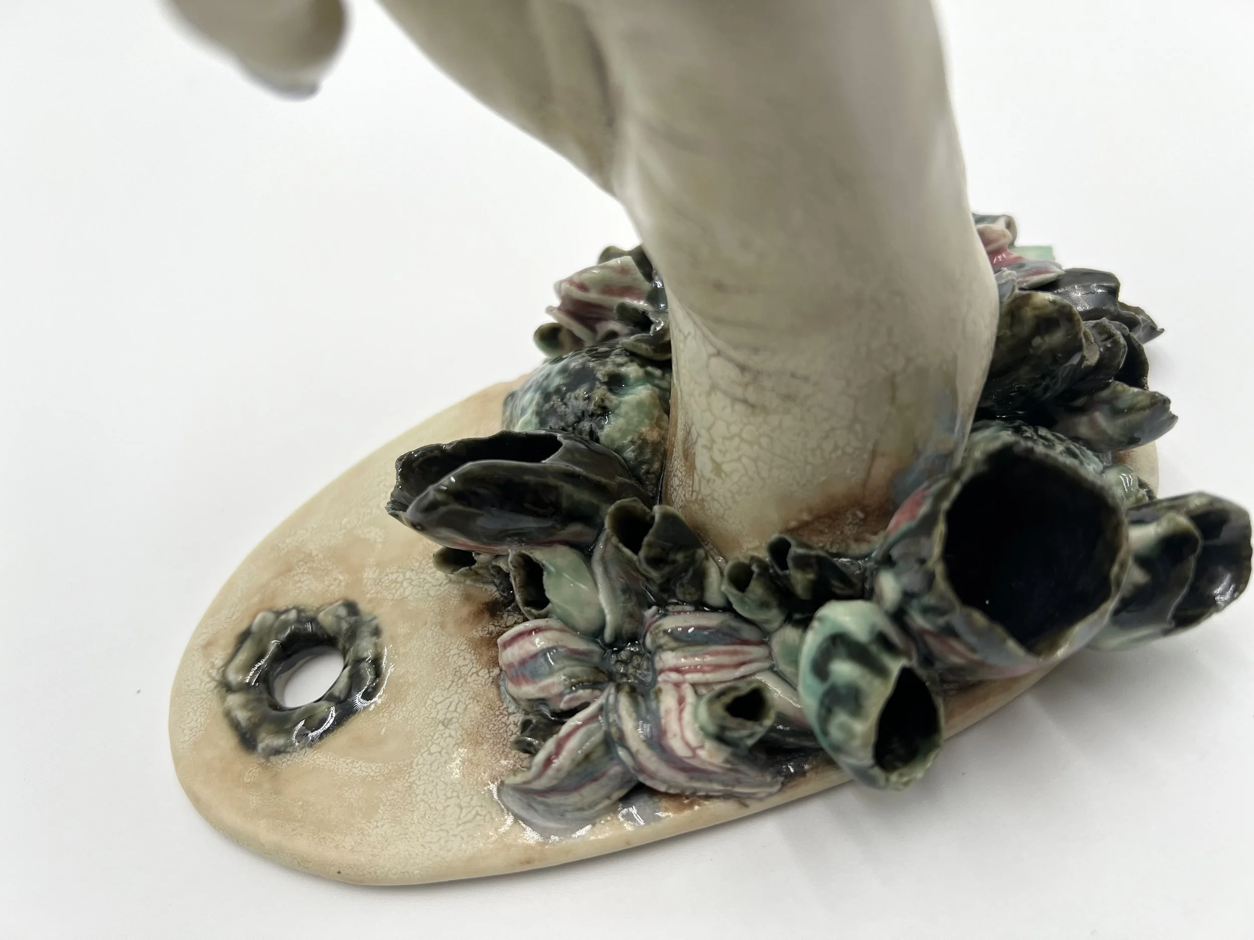 Crawl Handy Holder 05.jpg