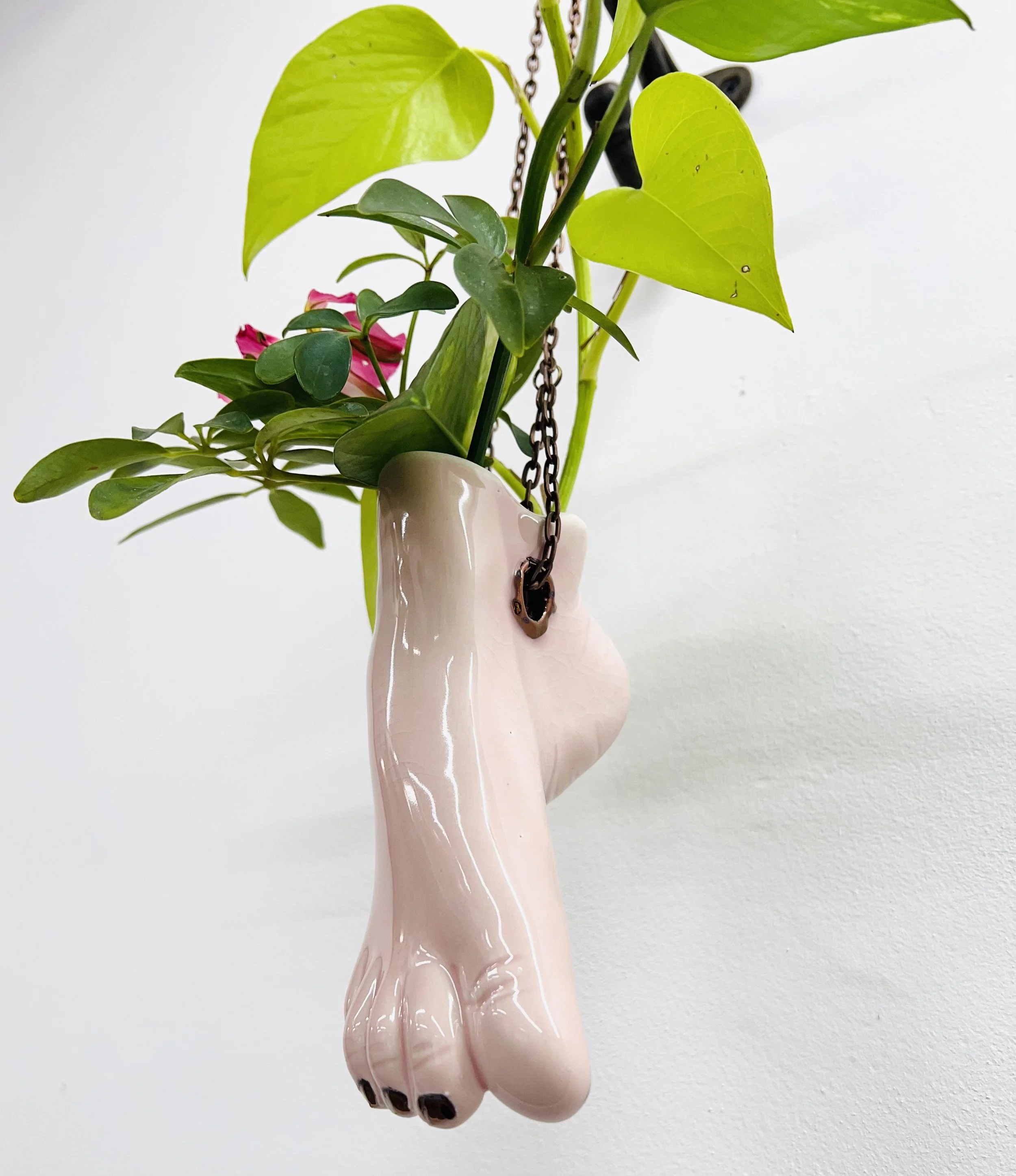 lg right pink foot 5.jpg