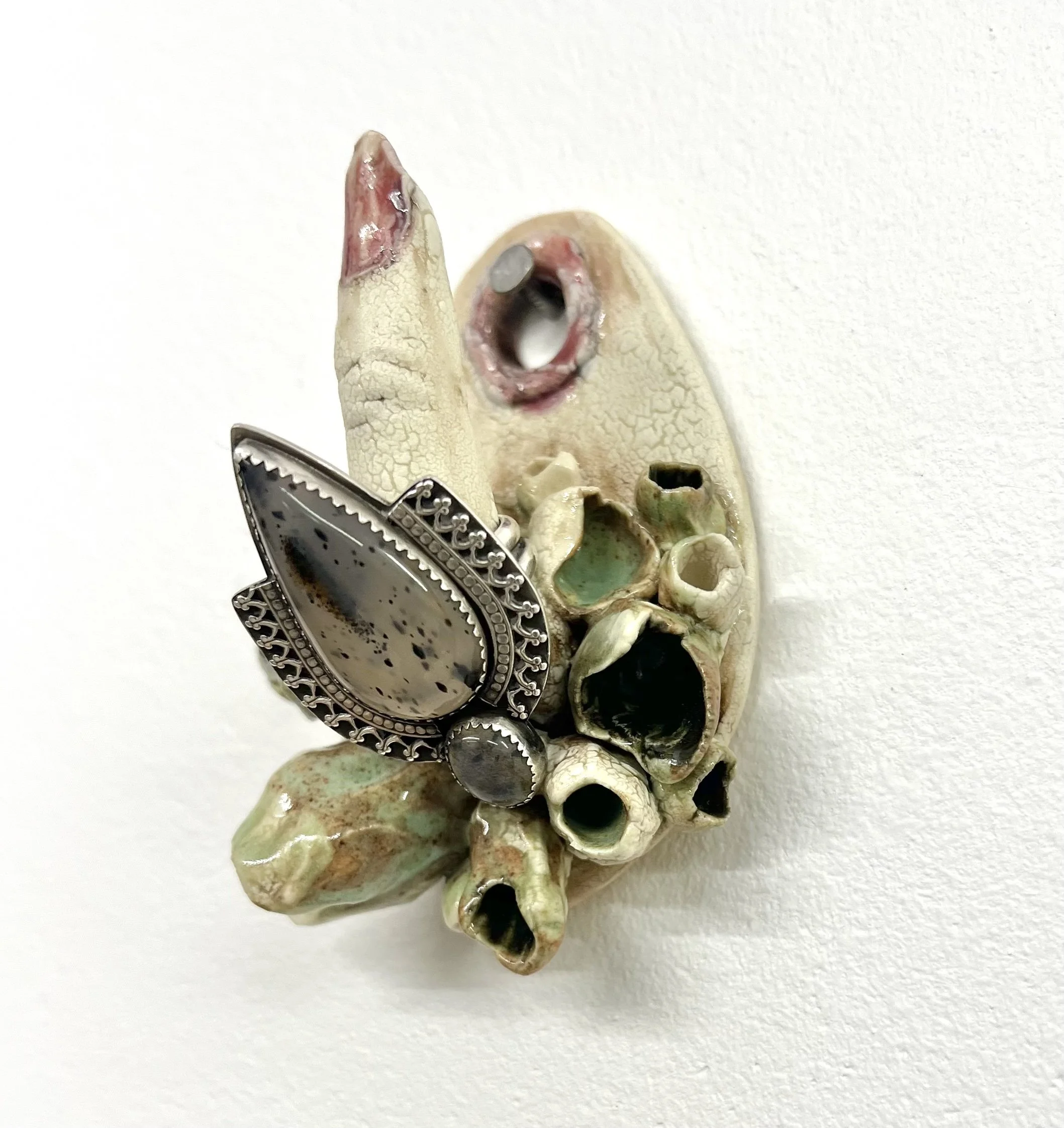 red crawl finger hook 4.jpg