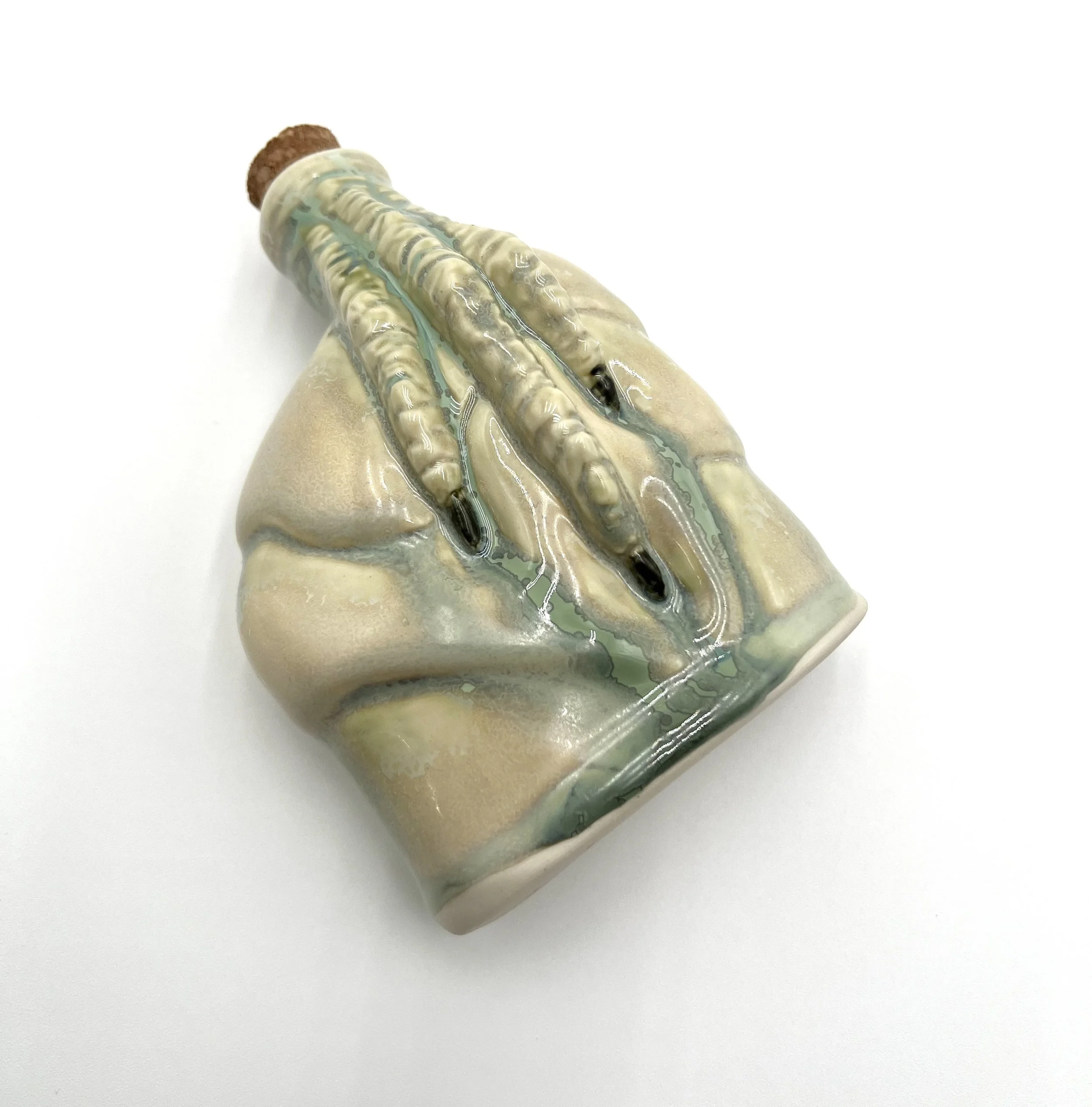 lichen claw flask 1 .jpg