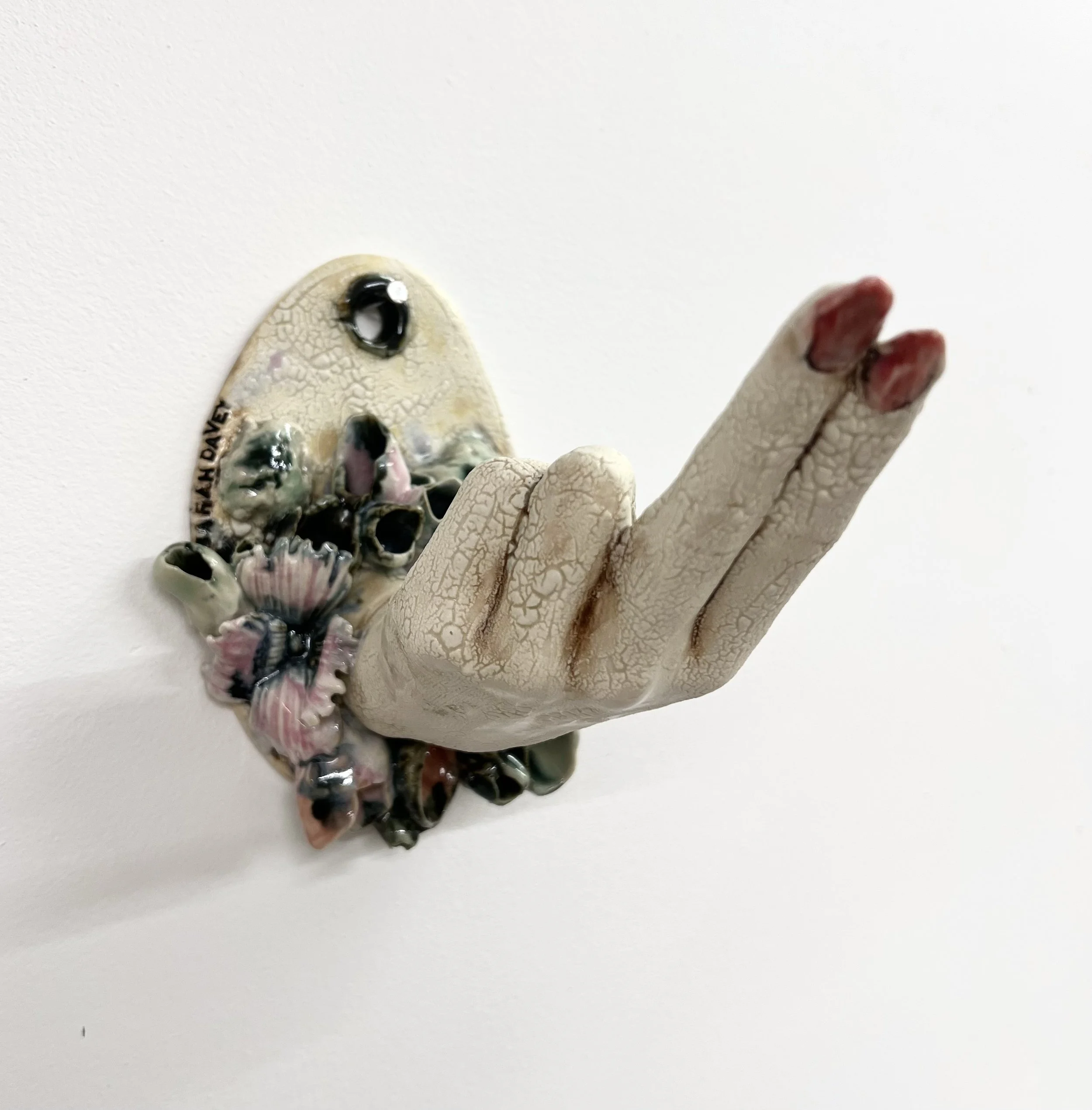 lg handy holder left 02.jpg