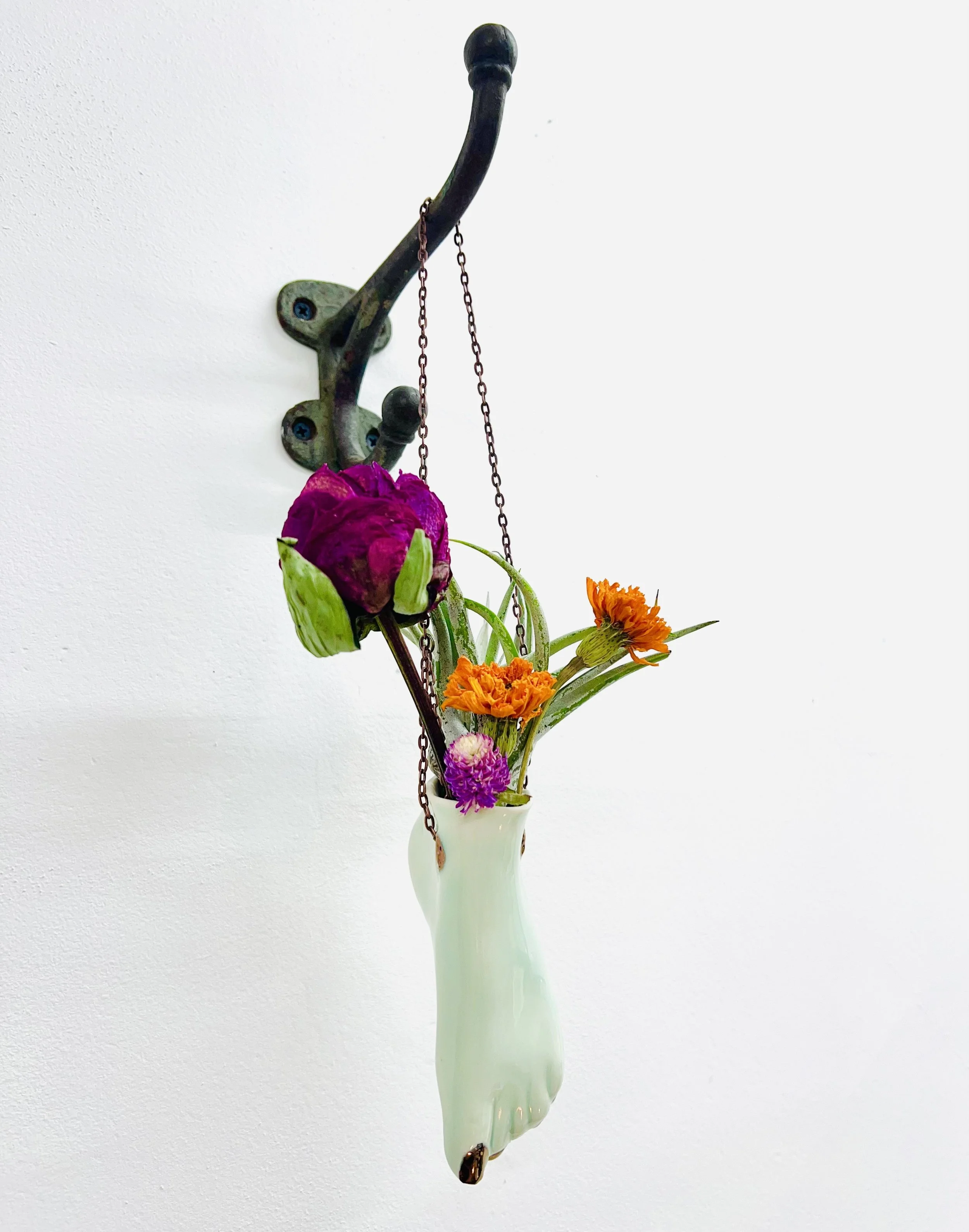 Left foot Teal foot 1.jpg