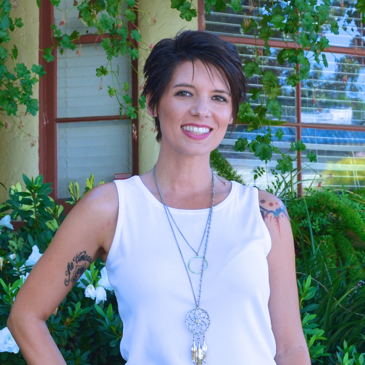 Radio & Close Ups Interview #1: Jayni Huddleston "The Journey Within" (Hypnotherapy)