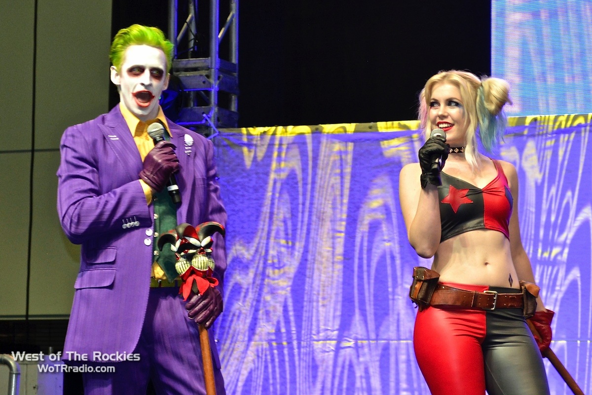 What would Stan Lee's LA Comic Con be without an appearance by the Joker and Harley Quinn.