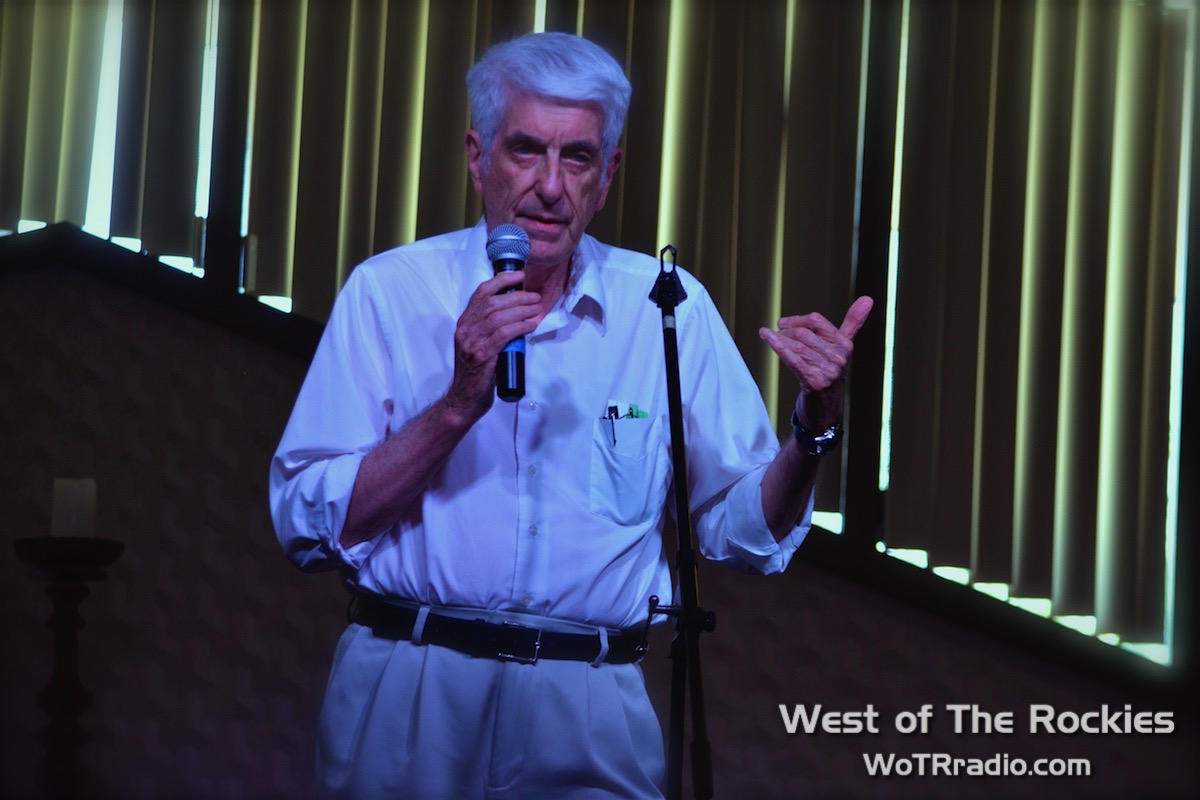 Author & ufologist, Dr. Jacques Vallée, during his lecture: "What Do We Know About The Material Composition of UFOs."