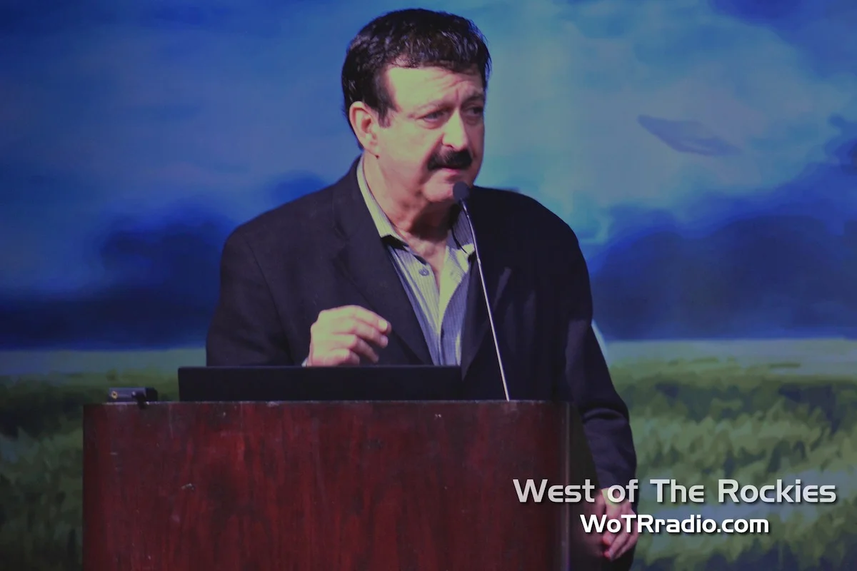 Host of Coast to Coast AM , George Noory , during his panel, "Ancient Aliens: The Best Evidence."