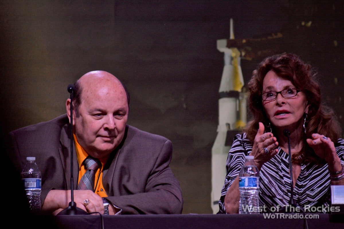 Panel Close-up: David Adair &amp; Linda Moulton Howe. Contact In The Desert 2019.