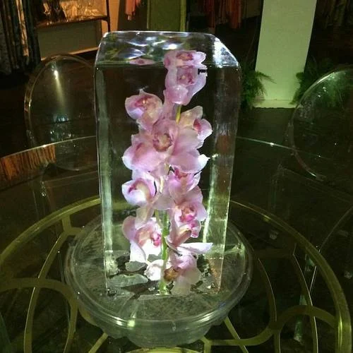 Ice Flower Tower Ceterpiece