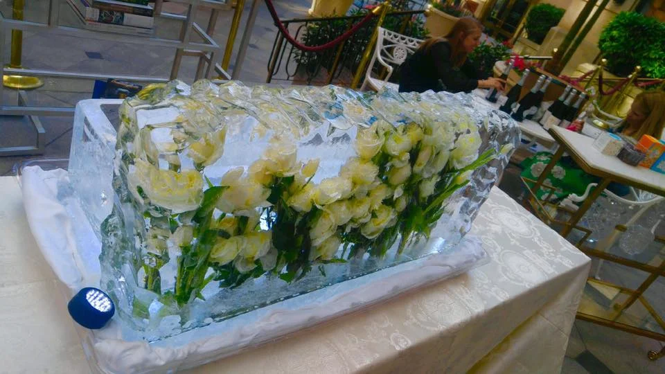 Ice Flowers Champagne Display