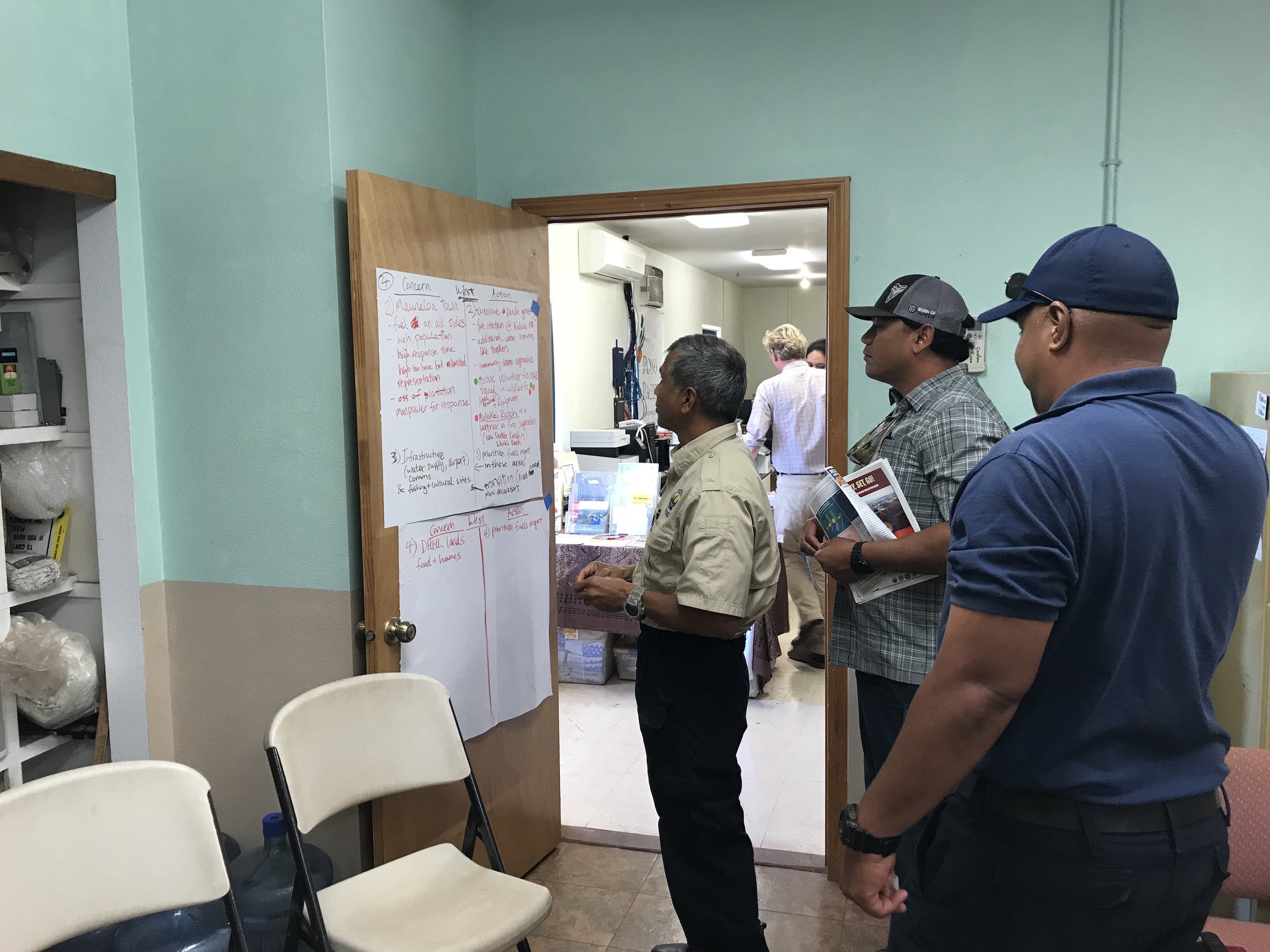 Molokai Vegetative Fuels Management Collaborative Action Planning and Mapping Workshop_4_2_2019_25.jpg