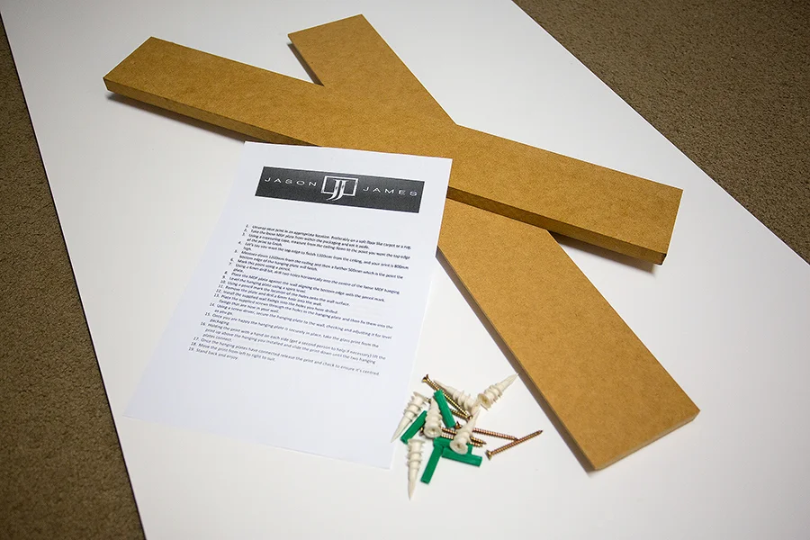Split batten mounting with screws and mounting instructions provided.