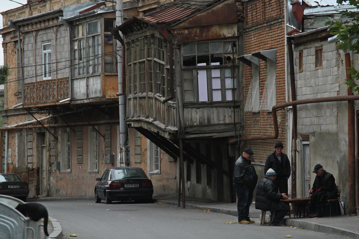 Мирная улочка