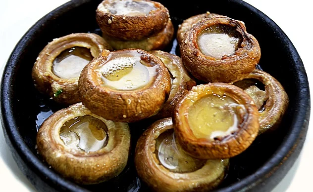 Шампинионы по-грузински (видеорецепт)