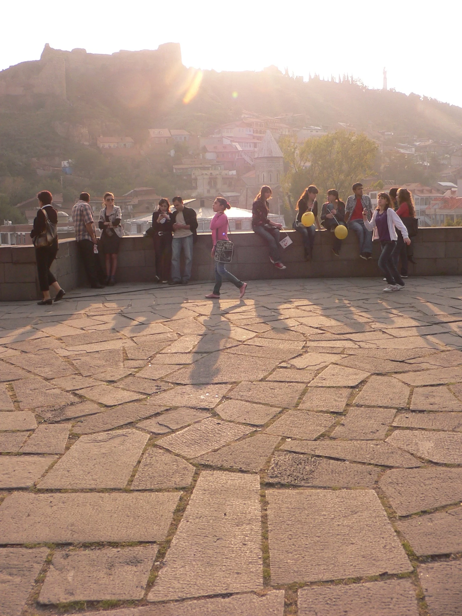 #мои90еГрузия: Скандальная банка 