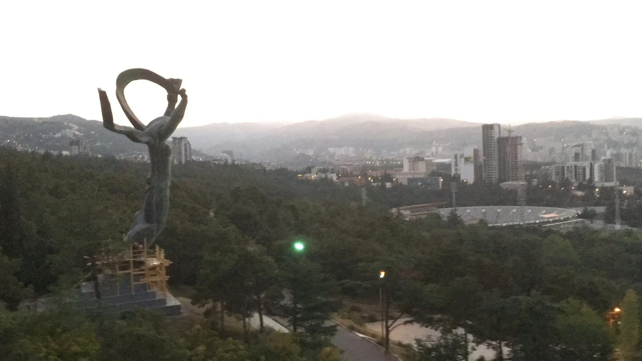 Подъем и спуск на канатной дороге в Ваке (ускоренное видео)