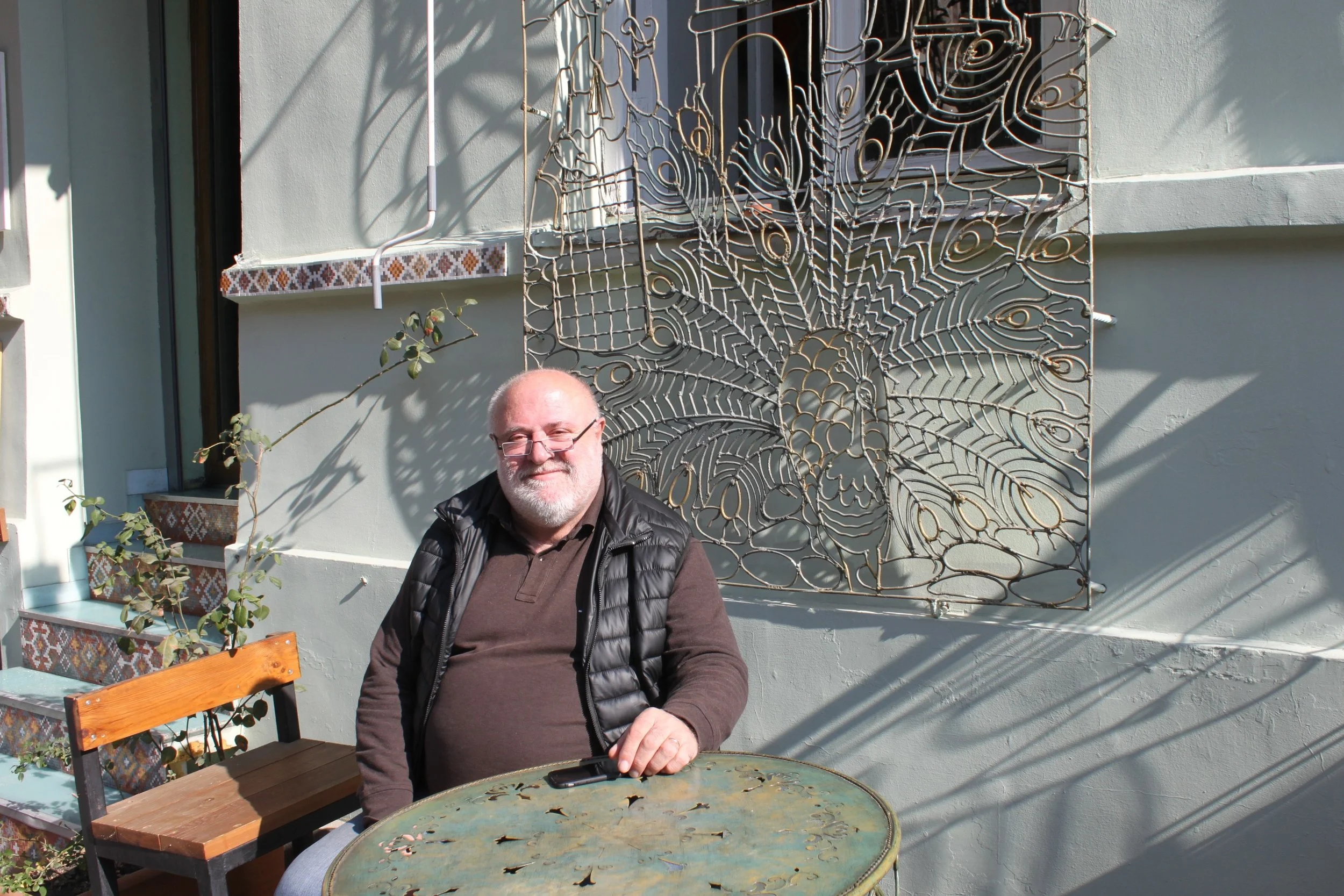 Ладо Тевдорадзе: художник не обязан быть бедным