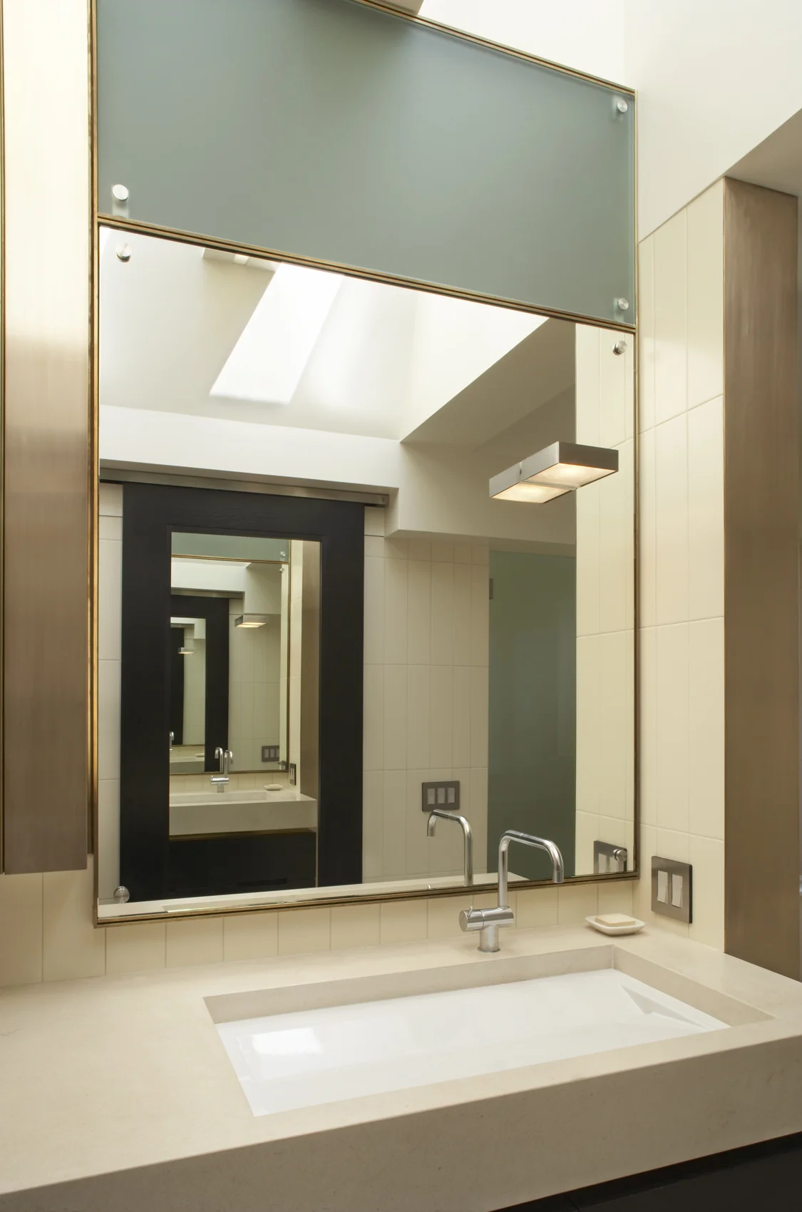 WD(mirror).jpg