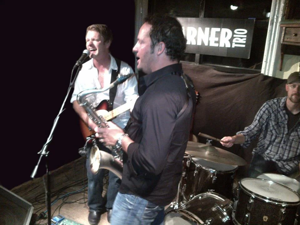 Aaron and occasional bandmate Tyler Vianne sitting in on saxophone at MJ Byrne's at Blue Mountain.