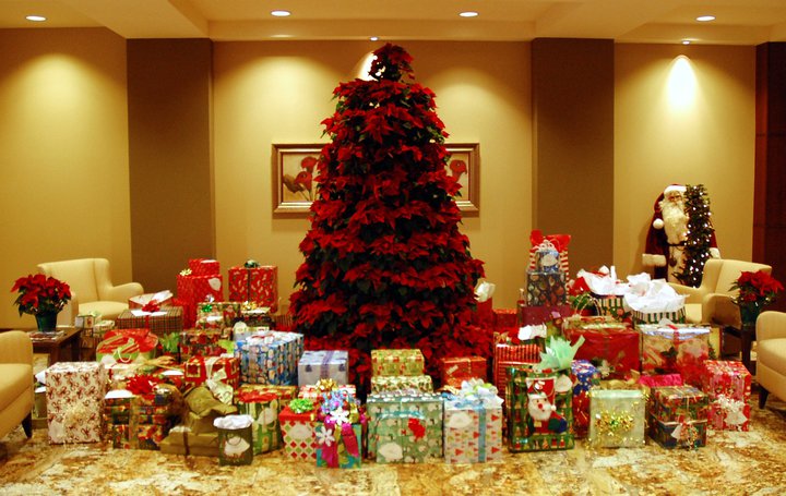 One of our gracious Corporate Donors for Silver Bells goes all out!