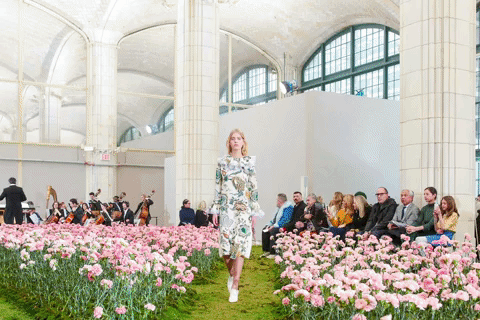 Tory Burch FW18 Runway Gif