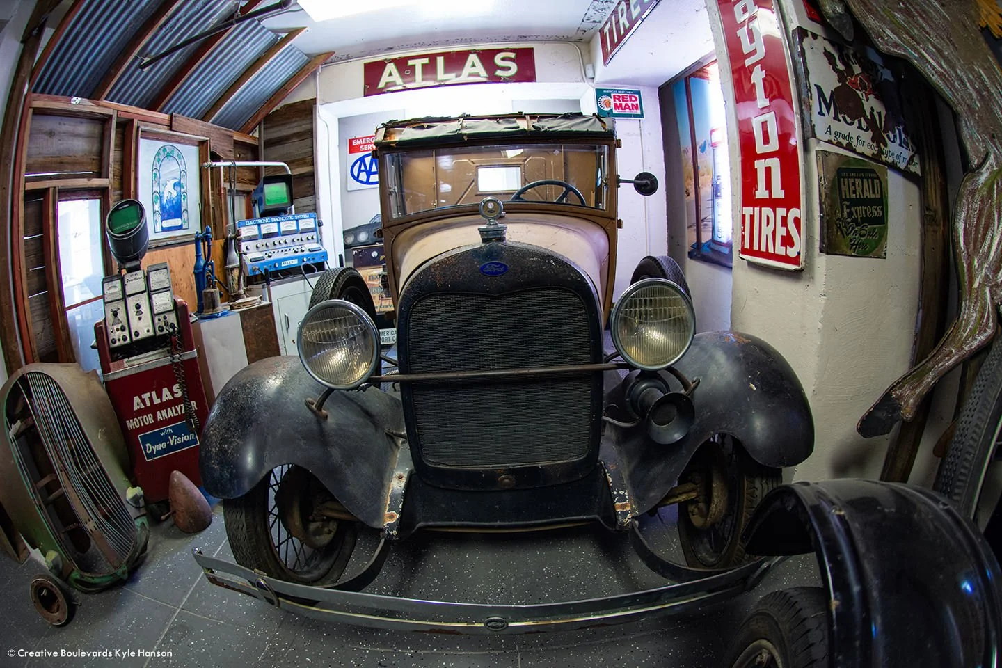 KyleHanson_CreativeBoulevards_Route66_DSC_4853-Edit-Web 2024 3-2.jpg