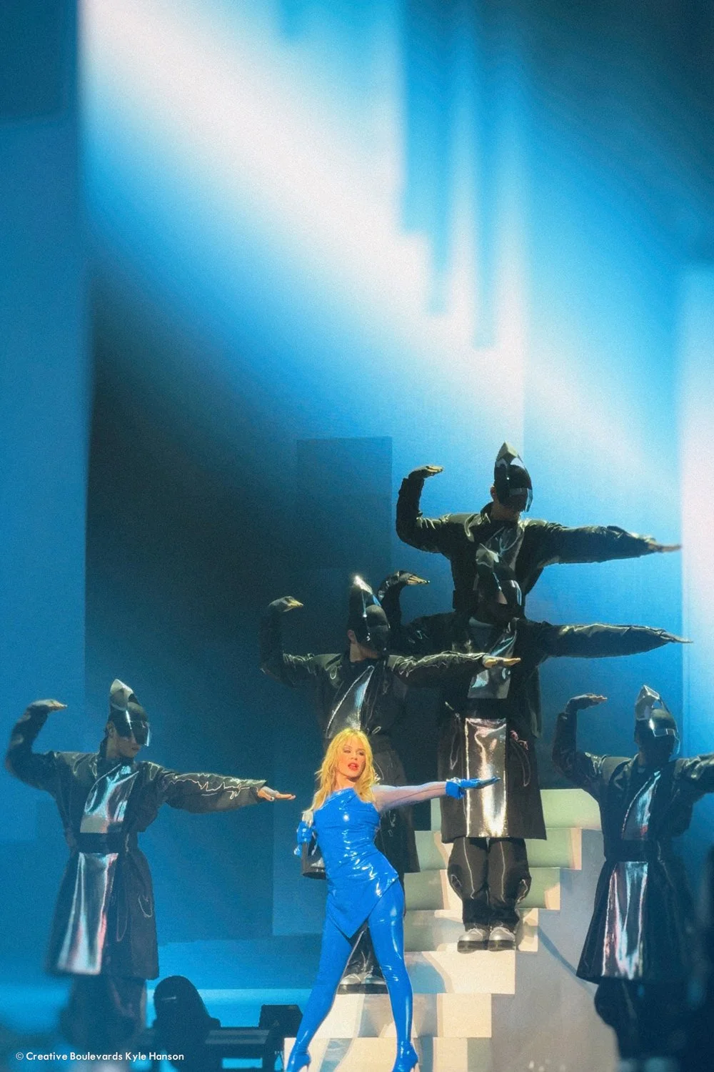 011KyleHanson_CreativeBoulevards_KylieMinogue_IMG_3408 copy-Web 2024 3-2.jpg