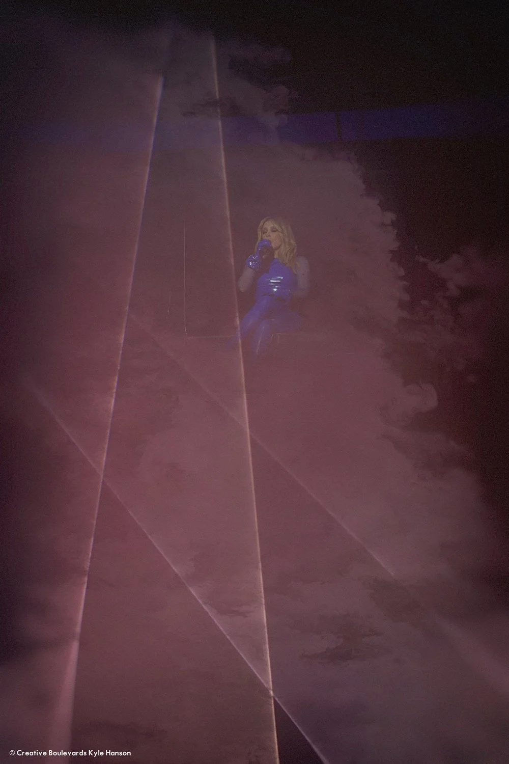 005 KyleHanson_CreativeBoulevards_KylieMinogue_IMG_4347 copy 2.jpg