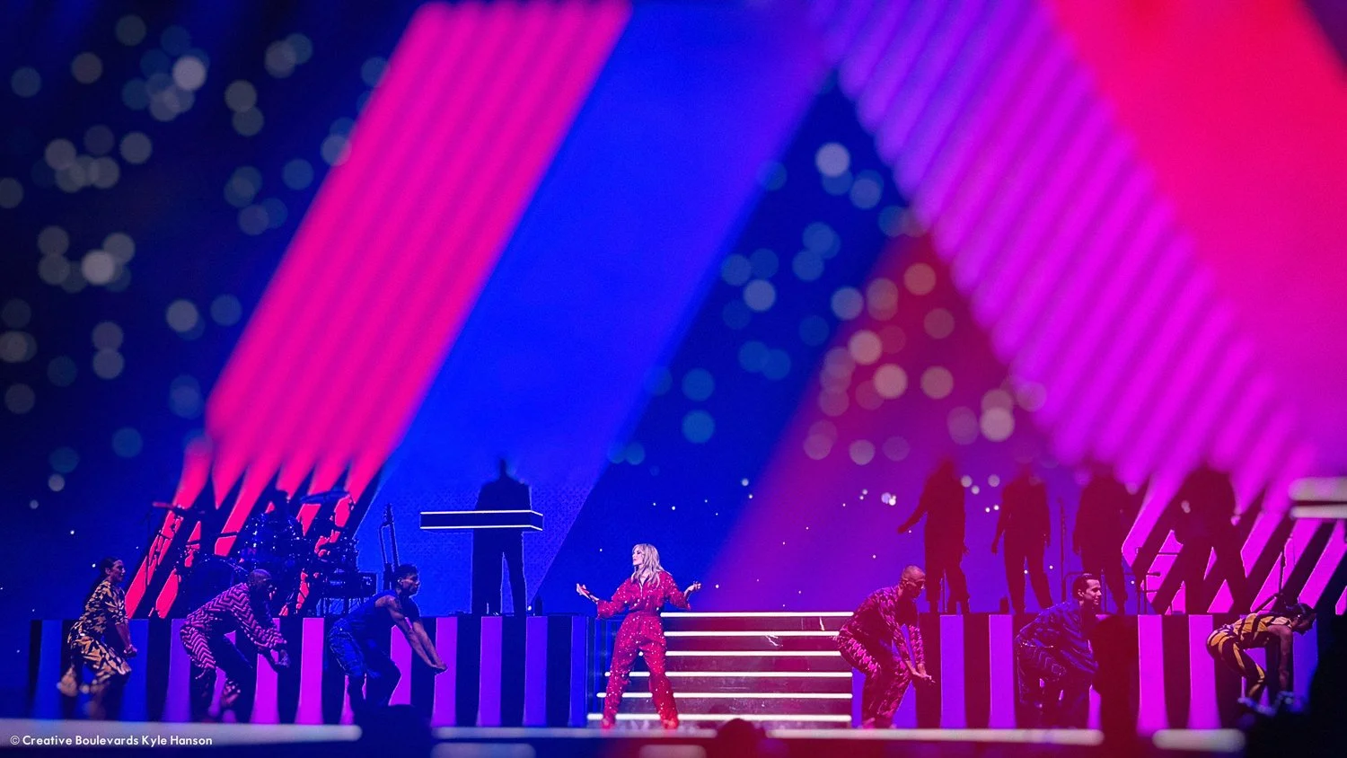 070 KyleHanson_CreativeBoulevards_KylieMinogue_IMG_4476 copy.jpg