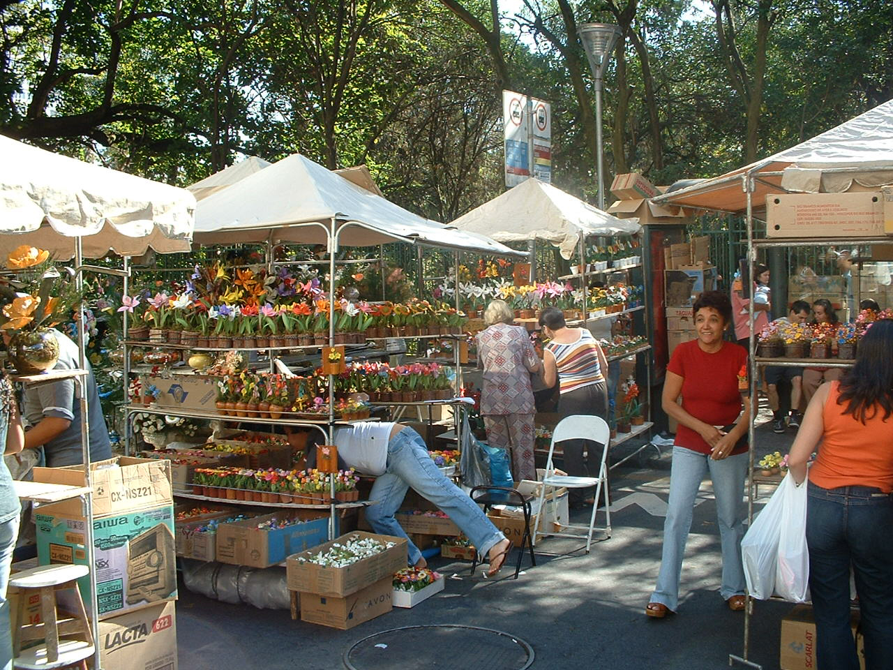 Feira Hippie BH 2003.JPG