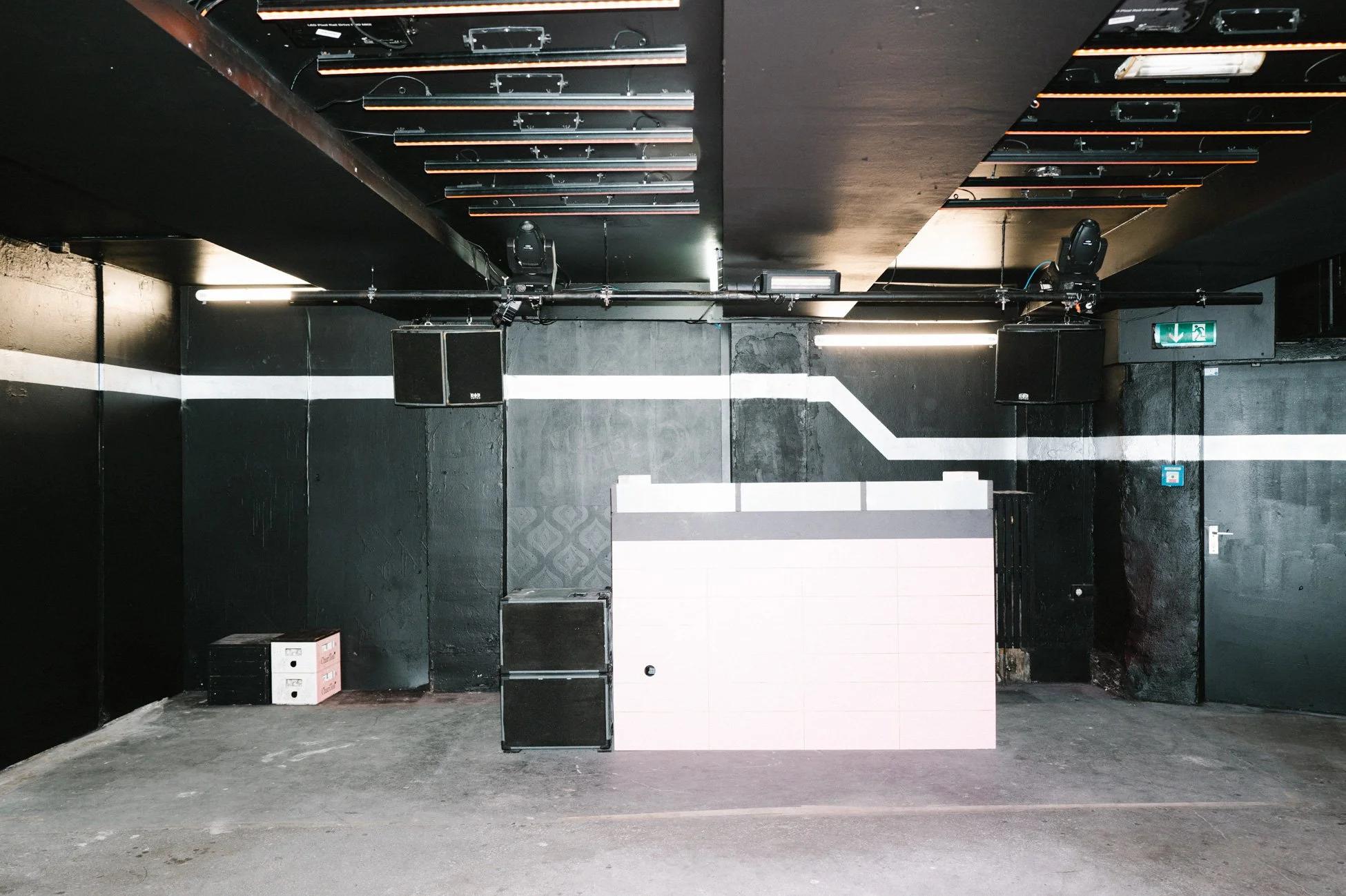 Großer Anbau der Eventlocation Haus 73 Hamburg – ideal für Seminare, Networking und Firmenveranstaltungen