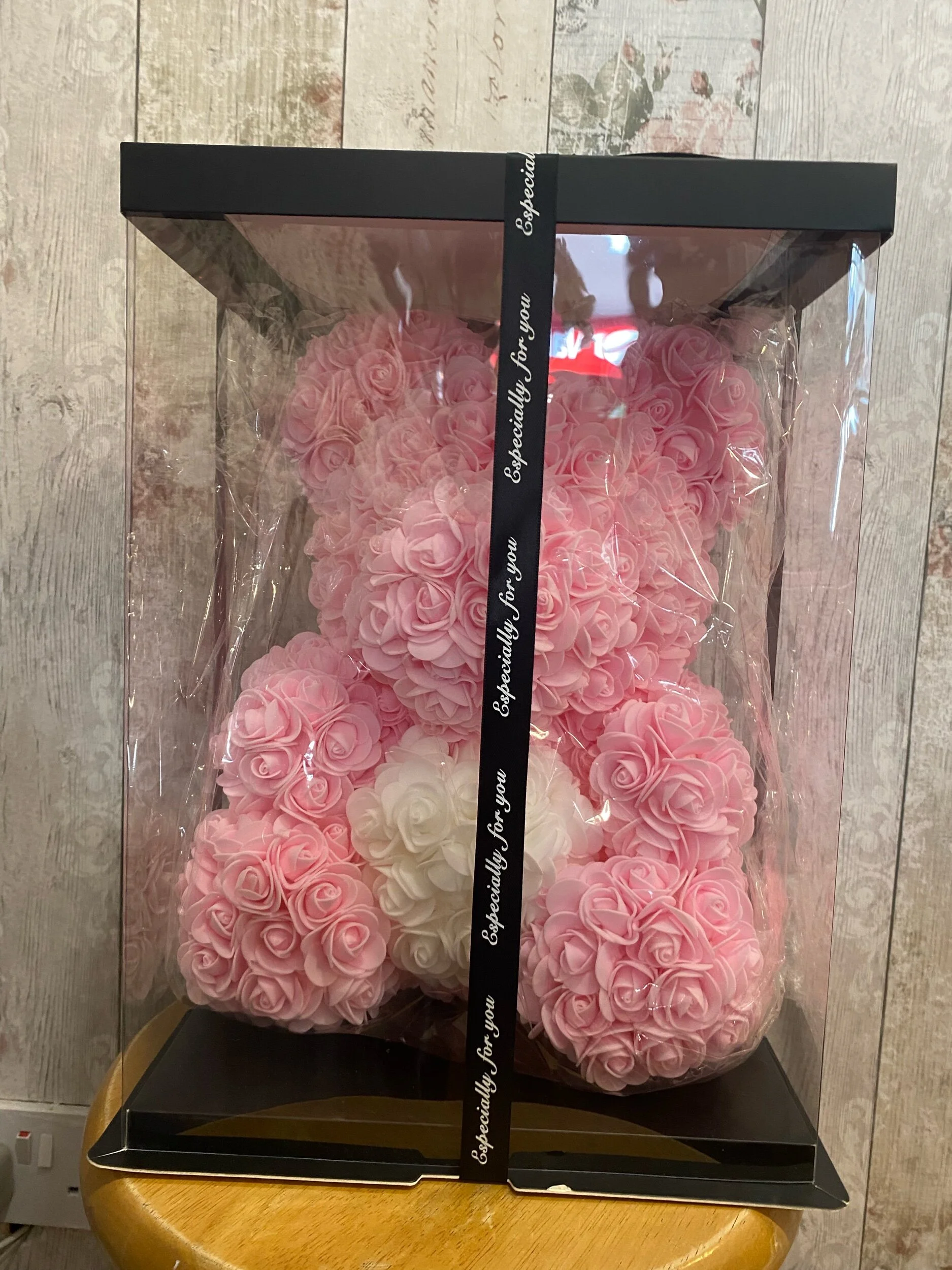 D237494B-B24F-4C17-AF02-0A9BA9856522