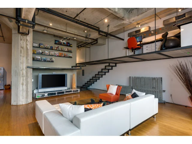 115 W 4th St #201Long Beach, CA 908020 bed / 1 bath / 1,183 sq ft