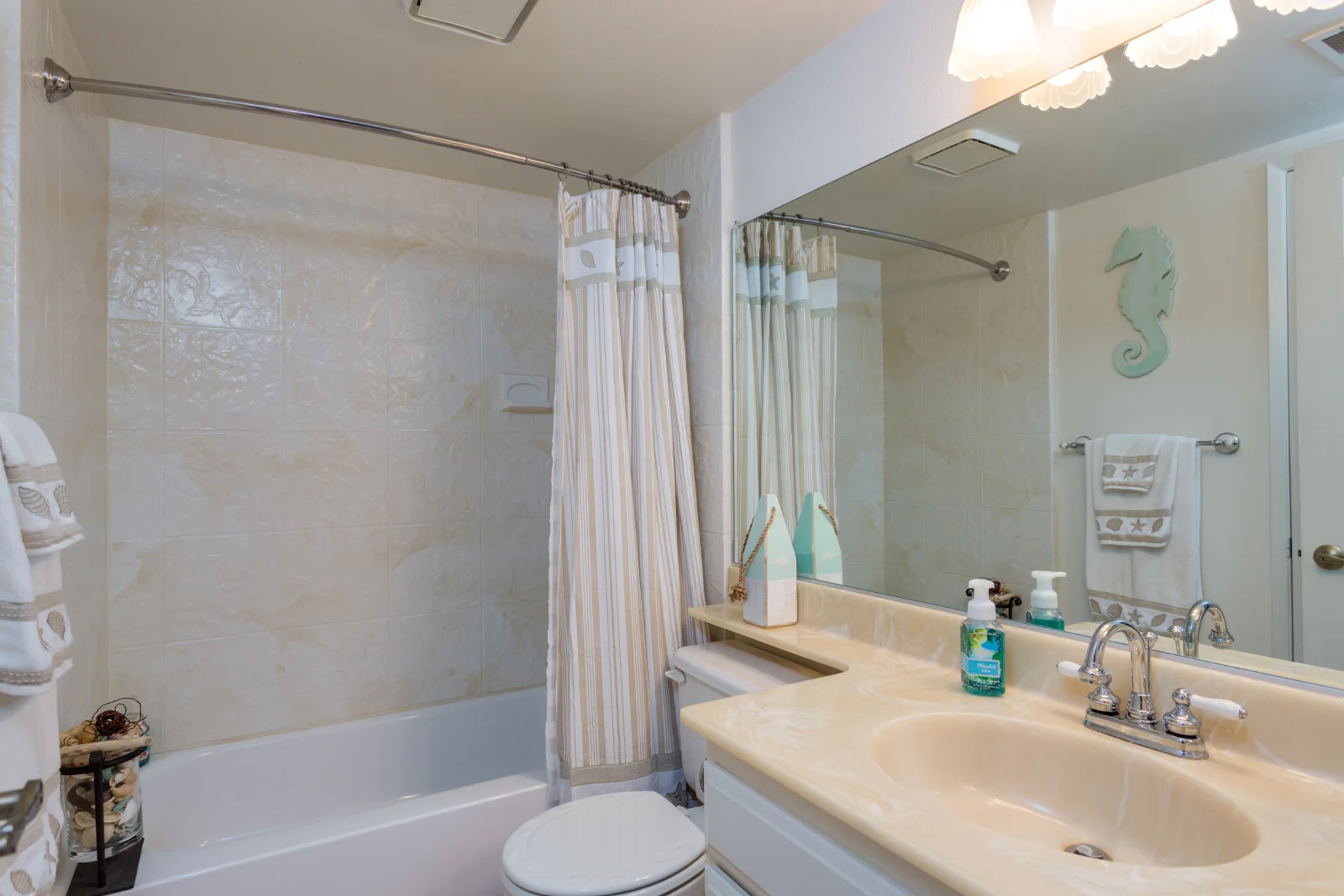 downstairs-bathroom.jpg