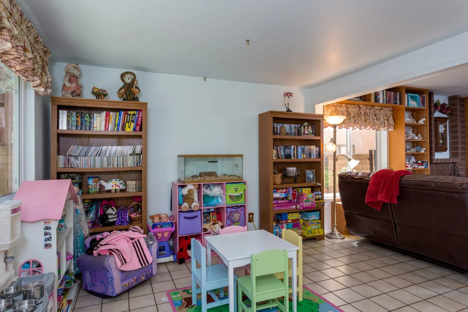 downstairs-play-area.jpg