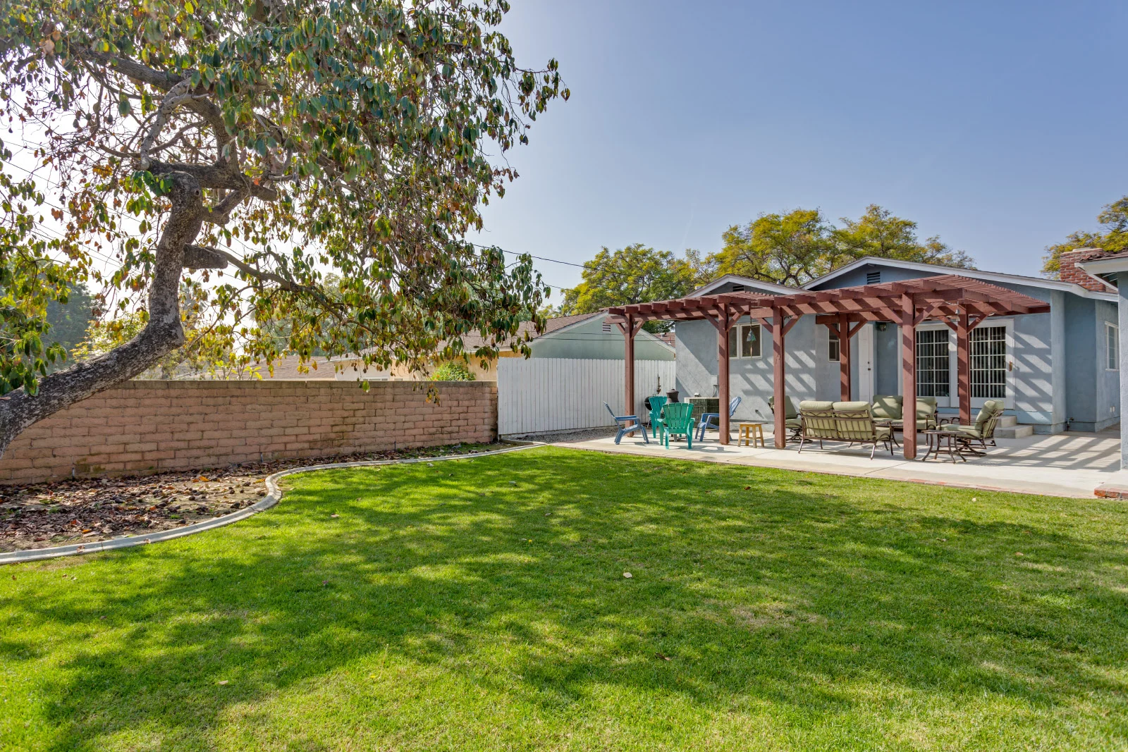 8142 MILLIKEN AVEWHITTIER, CA 906023 bed / 2 bath /1,578 sq ft 